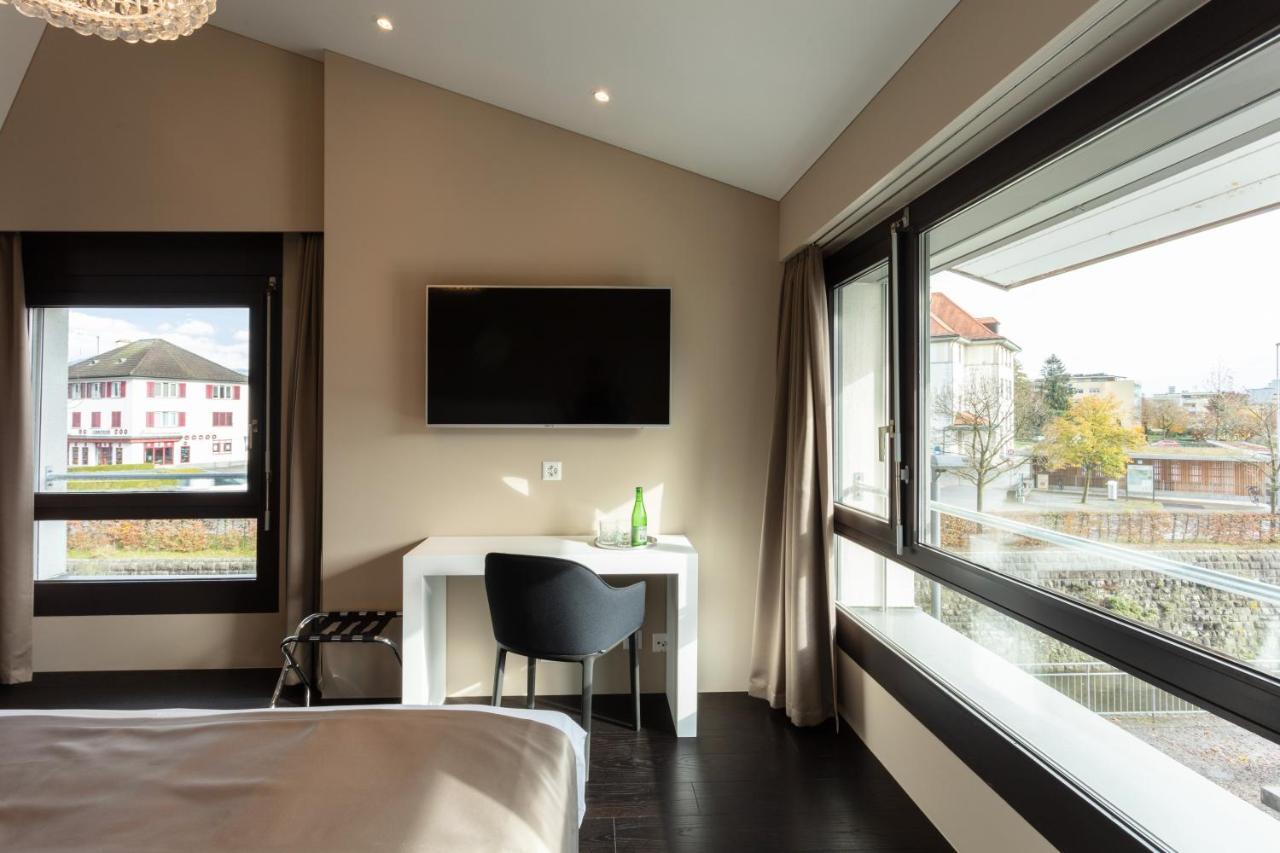 Hotel Lo! Im Kreuz Jona Rapperswil  ภายนอก รูปภาพ